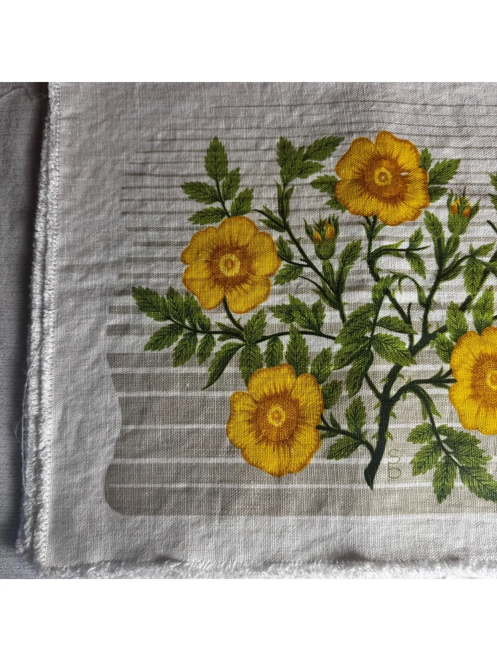 Vintage The Bradshaws of St. Lucia Set of 6 Yellow Floral Linen Placemats 12x16